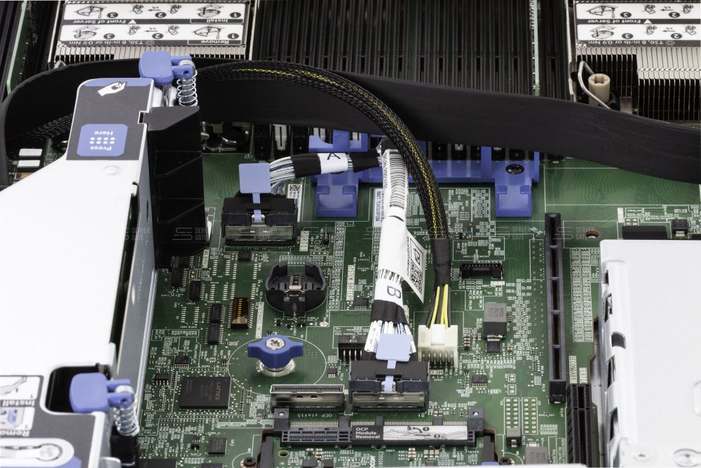 Изображение Новый HPE DL380 Gen11 24SFF 2U, Intel Xeon Scalable Gen4 / Gen5 до x2, 32 слотов  DIMM до  Gb | до 24 HDD/SSD 2.5 общим объёмом до 184320 ГБ. Блок питания x