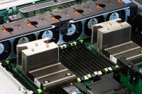 Изображение DELL R730xd 24SFF 2U, Intel Xeon E5-2600v3 / Intel Xeon E5-2600v4 до x2, 24 слотов  DIMM до  Gb | до 26 HDD/SSD 2.5 общим объёмом до 168000 ГБ. Блок питания x