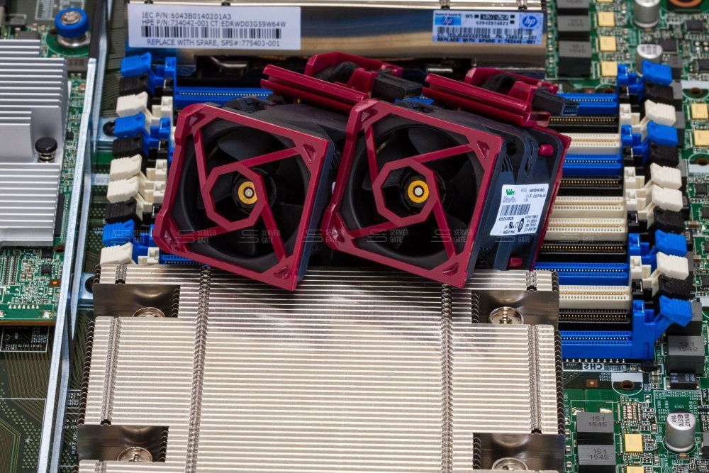 Изображение HPE DL360 Gen9 8SFF 1U, Intel Xeon E5-2600v3 / Intel Xeon E5-2600v4 до x2, 24 слотов  DIMM до  Gb | до 8 HDD/SSD 2.5 общим объёмом до 20000 ГБ. Блок питания x