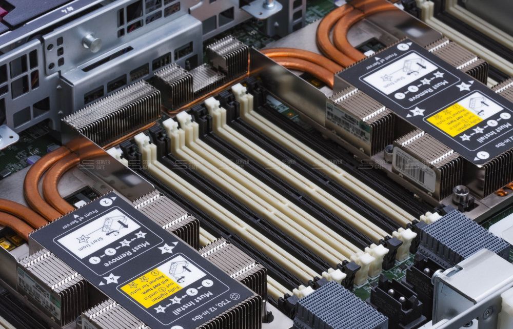 Изображение HPE DL560 Gen10 24SFF 2U, Intel Xeon Scalable до x2, 24 слотов  DIMM до  Gb | до 24 HDD/SSD 2.5 общим объёмом до 128000 ГБ. Блок питания x