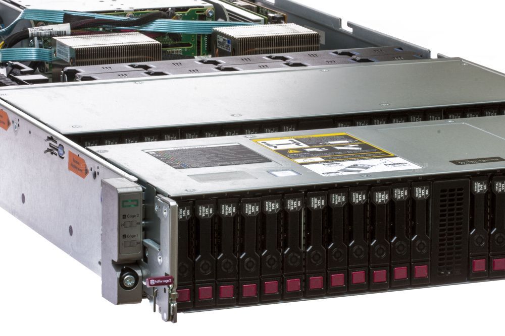 Изображение HPE Apollo 4200 Gen9 54SFF 2U, Intel Xeon E5-2600v3 / Intel Xeon E5-2600v4 до x2, 16 слотов  DIMM до  Gb | до 54 HDD/SSD 2.5 общим объёмом до 392000 ГБ. Блок питания x