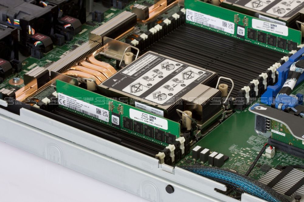 Изображение Новый сервер HPE DL360 Gen11 8SFF 1U, Intel Xeon Scalable Gen4 / Gen5 до x2, 32 слотов  DIMM до  Gb | до 8 HDD/SSD 2.5 общим объёмом до 61440 ГБ. Блок питания x