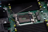 Изображение DELL R730xd 12LFF 2U, Intel Xeon E5-2600v3 / Intel Xeon E5-2600v4 до x2, 24 слотов  DIMM до  Gb | до 14 HDD/SSD 3.5 общим объёмом до 240000 ГБ. Блок питания x