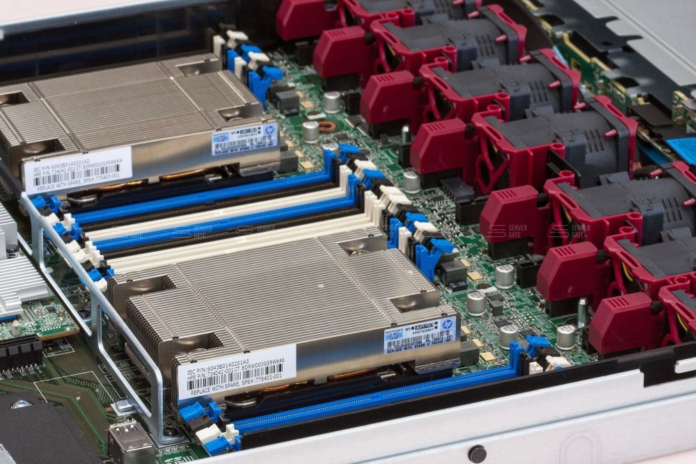 Изображение HPE DL360 Gen9 8SFF 1U, Intel Xeon E5-2600v3 / Intel Xeon E5-2600v4 до x2, 24 слотов  DIMM до  Gb | до 8 HDD/SSD 2.5 общим объёмом до 20000 ГБ. Блок питания x