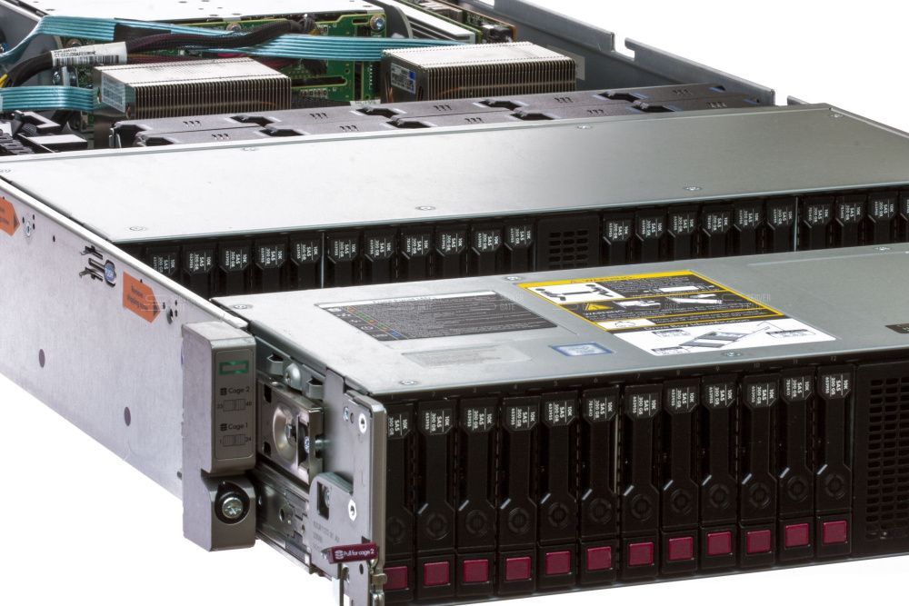 Изображение HPE Apollo 4200 Gen9 54SFF 2U, Intel Xeon E5-2600v3 / Intel Xeon E5-2600v4 до x2, 16 слотов  DIMM до  Gb | до 54 HDD/SSD 2.5 общим объёмом до 392000 ГБ. Блок питания x