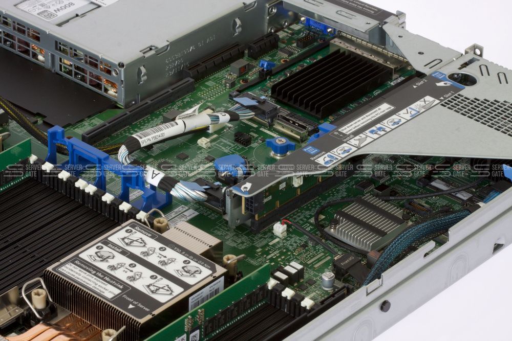Изображение Новый сервер HPE DL360 Gen11 8SFF 1U, Intel Xeon Scalable Gen4 / Gen5 до x2, 32 слотов  DIMM до  Gb | до 8 HDD/SSD 2.5 общим объёмом до 61440 ГБ. Блок питания x