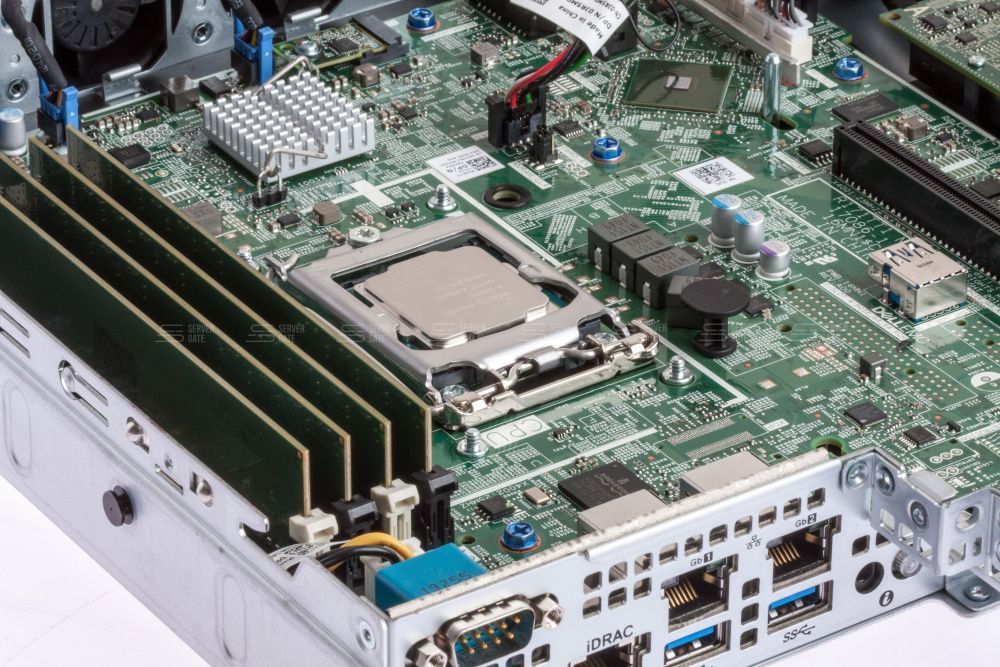 Изображение DELL PowerEdge R340 8SFF 1U,  Intel Xeon E Processor до x1, 4 слотов  DIMM до  Gb | до 8 HDD/SSD 2.5 общим объёмом до 20000 ГБ. Блок питания x