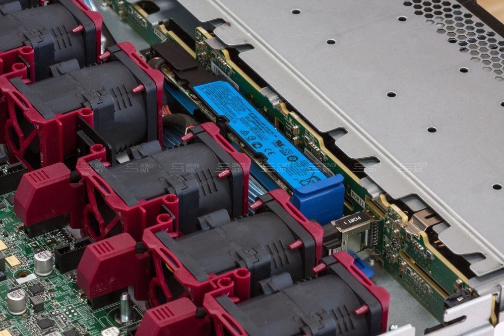 Изображение HPE DL360 Gen9 8SFF 1U, Intel Xeon E5-2600v3 / Intel Xeon E5-2600v4 до x2, 24 слотов  DIMM до  Gb | до 8 HDD/SSD 2.5 общим объёмом до 20000 ГБ. Блок питания x