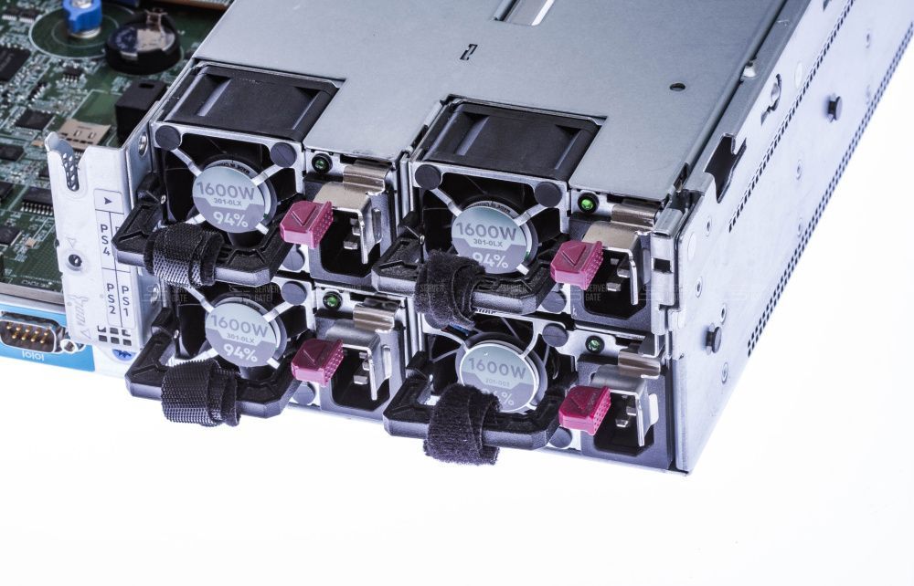 Изображение HPE DL560 Gen10 24SFF 2U, Intel Xeon Scalable до x2, 24 слотов  DIMM до  Gb | до 24 HDD/SSD 2.5 общим объёмом до 128000 ГБ. Блок питания x